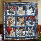 Gesteppte Decke - Katzen im Schnee