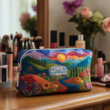 Gesteppte Kosmetiktasche mit Retro-Reisemuster NCU0PT9477