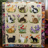Gesteppte Decke - Katzenrassen und Blumen
